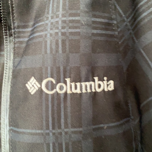 Columbia women’s winter jacket - Picture 2 of 6